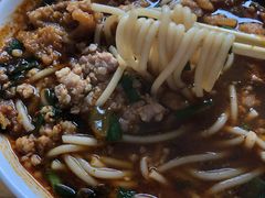 -铁朋小锅米线(玉川巷店)