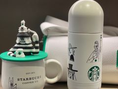 -星巴克臻选(上海今潮8弄店)