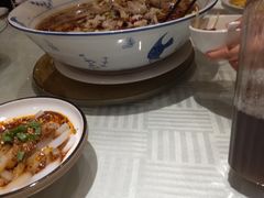 江鱼做水煮鱼-渝信川菜 · 川味家常菜(长安店)