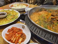 -喇喇排骨火锅·传统韩式脊骨汤(望京西园总店)
