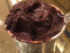 黑巧克力冰激凌-VENCHI 闻绮(北京国贸商城店)