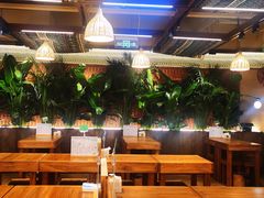 -云阿蛮云南生烫牛肉米线(奉贤路店)