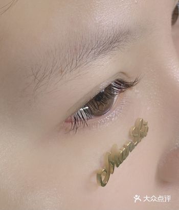 每次出游之前必做美甲美睫，必须美美哒出行