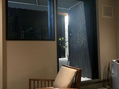 -Hideout Hookah Lounge·隐觅地