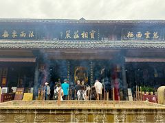 -峨眉山报国寺