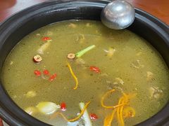 -菌之家·专业纯野生菌火锅·特色炒菌