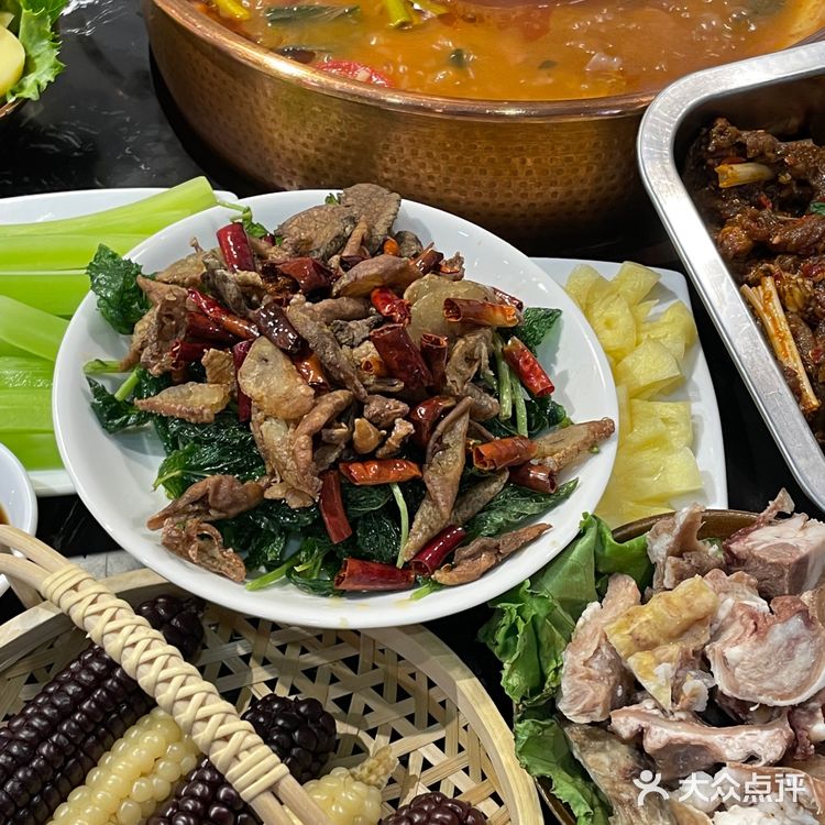 在安康路巷子里！！最害怕倒闭的酸汤牛肉🍲！！