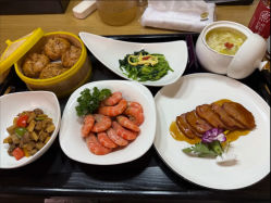 -爱陪伴尊享月子中心(国际店)