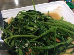 -The Dishes Seafood & Restaurant