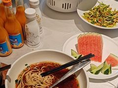 -海鸿荟·沿江菜(中山北路店)