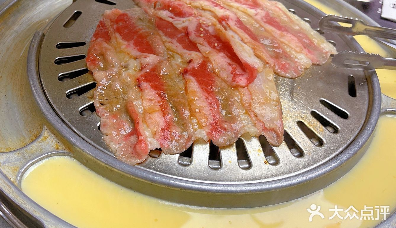 探店记：烤肉店必点 [得意]