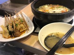 傣味酸辣米线-蒙自源过桥米线(港惠新天地店)