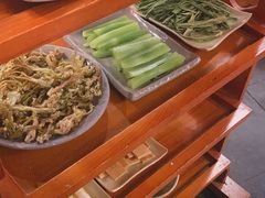 -渝大狮毛肚老火锅(遂宁万达店)