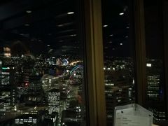 -悉尼塔旋转餐厅