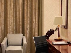 -东北大厦酒店(沈阳北站青年大街店)