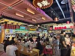 -八一好吃街·高品美食广场