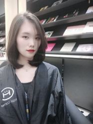 -HAIR CORNER