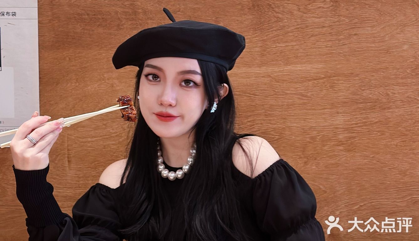 今天我终于实现鳗鱼自由啦！前段时间被各种鳗鱼饭馋到不行