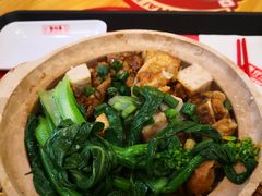 -华记煲仔华·煲仔饭(市桥易发店)