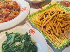 -肥肥虾庄·金牌油焖大虾(杨园滨江时代walk店)