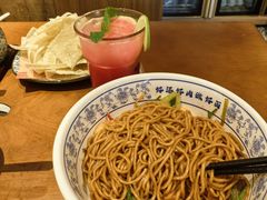 -龙湖杭州滨江天街