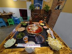 -利姐牧牛匠老火锅(兰花店)