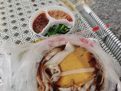 -洪记凉米线(新兴路店)