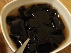 龟苓膏-螺小胖柳州螺蛳粉(钟楼总店)
