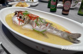 Chicken Oil Steamed Sea Bass