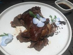 老汤酱肘子-四季小馆·地道北京小吃(广百店)