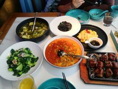 -荷塘秋月·本帮江浙菜(国权路店)