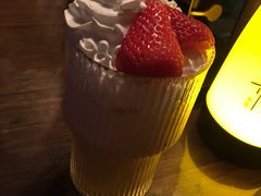 香蕉莓果奶昔-杂咖zacup(领展中心城店)