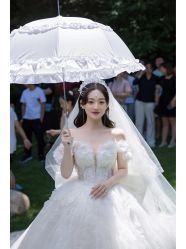 -MECCI婚礼摄影跟拍(红东方广场店)