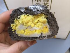 -奈雪的茶(亨特国际广场店)