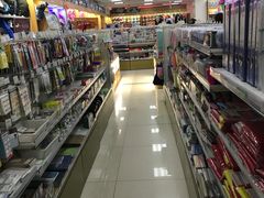 -新华书店(南通和平桥店)