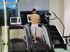 -RM GYM健身私教馆(白云元立方创意园店)