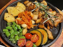 -Fuzzy Bistro 浮几韩餐·茶酒馆