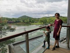 -上海佘山世茂艾美酒店