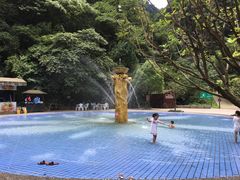 -重庆神龙峡漂流