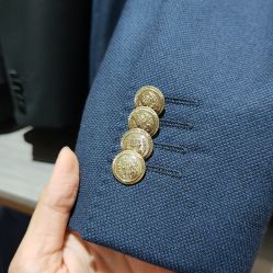 -红领RED COLLAR西装定制体验中心