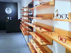 -罗伯特眼镜·蔡司官方授权(罗湖国贸店)
