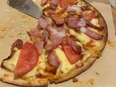 -玛格萝妮比萨屋(四平店)