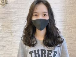-一東造型烫发染发