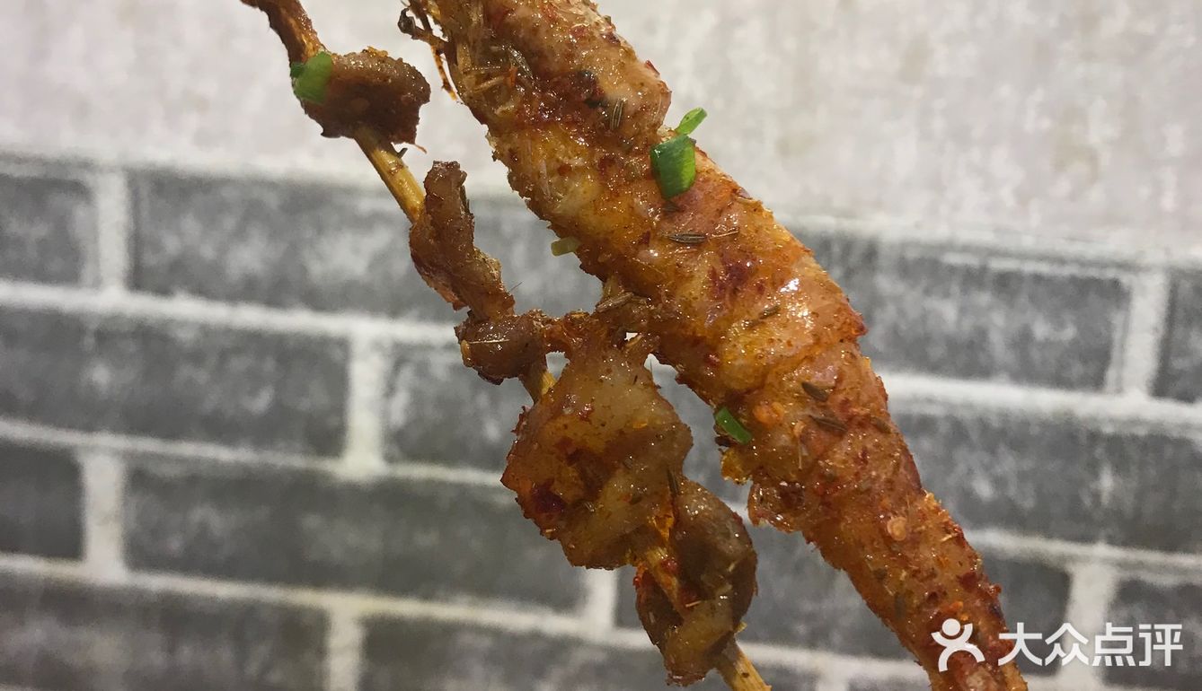 夏天到了吃小龙虾的季节了