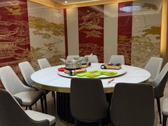 -养牛邓·潮汕牛肉海鲜自助火锅(广州店)
