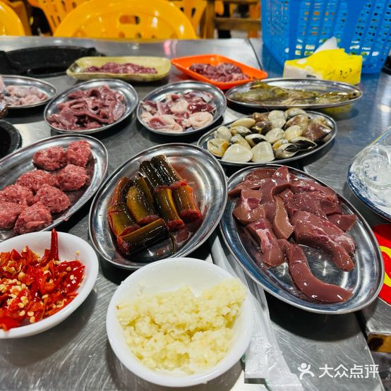 江城美食