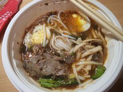 -桂在香知桂林米粉(红博中央公园店)