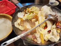 -富正毅三下锅·湘西韵味(天门山索道店)