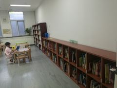 -朝阳区图书馆(小庄店)