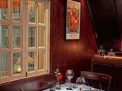 -弦月窗LUNETTE BY AMANDA(复兴路店)